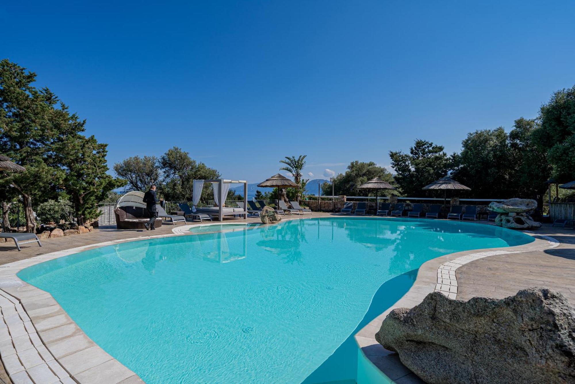 I Ginepri Hotel Cala Gonone Exterior foto