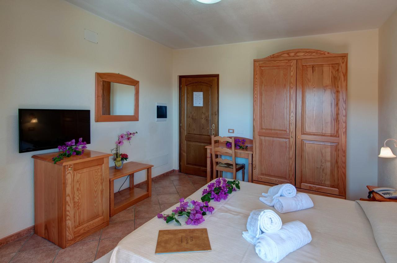 I Ginepri Hotel Cala Gonone Exterior foto
